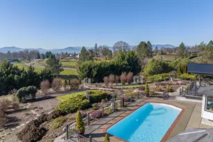 575 Country Aire Dr, Grants Pass, OR 97526 - Photo 56