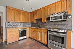 575 Country Aire Dr, Grants Pass, OR 97526 - Photo 6