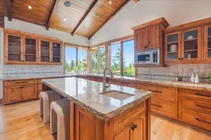 3282 NW Starview Dr, Bend, OR 97703 - Photo 12