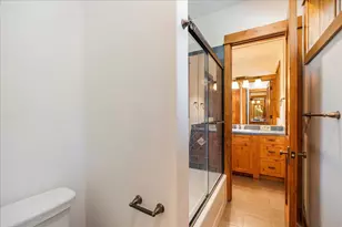 3282 NW Starview Dr, Bend, OR 97703 - Photo 46