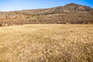 4477 E Antelope Rd, Eagle Point, OR 97524 - Photo 12