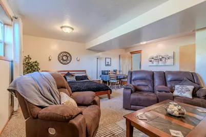 6645 Pioneer Road, Medford, OR 97501 - Photo 30