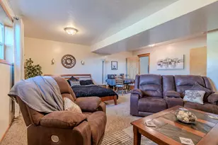 6645 Pioneer Rd, Medford, OR 97501 - Photo 30