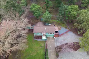 6645 Pioneer Rd, Medford, OR 97501 - Photo 44