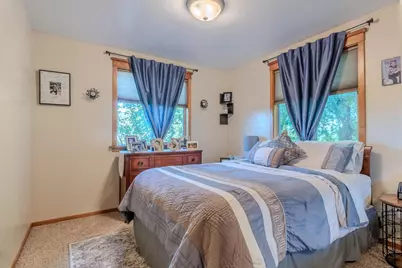 6645 Pioneer Road, Medford, OR 97501 - Photo 22