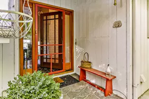 535 Scenic Dr, Jacksonville, OR 97530 - Photo 16