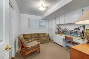 535 Scenic Dr, Jacksonville, OR 97530 - Photo 50