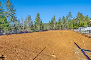 895 Airport Dr, Cave Junction, OR 97523 - Photo 8