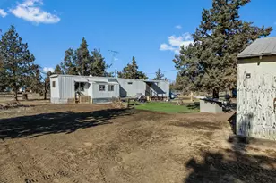 3240 NE 21st Dr, Redmond, OR 97756 - Photo 20