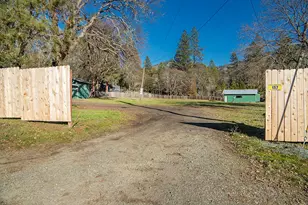 157 Cheslock Rd, Grants Pass, OR 97527 - Photo 20