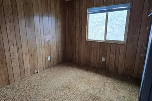 301 SW Huddleston Heights Dr, Mitchell, OR 97750 - Photo 10