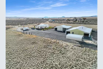 88265 Fairview Lane, Christmas Valley, OR 97641 - Photo 4