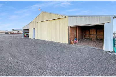 88265 Fairview Lane, Christmas Valley, OR 97641 - Photo 56