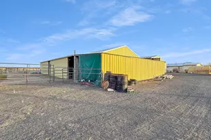 88265 Fairview Ln, Christmas Valley, OR 97641 - Photo 52