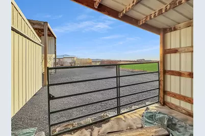 88265 Fairview Lane, Christmas Valley, OR 97641 - Photo 54