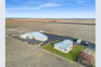 88265 Fairview Lane, Christmas Valley, OR 97641 - Photo 8