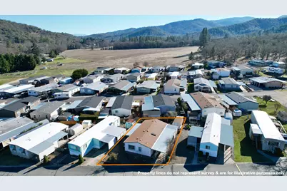 8401 Old Stage Road #UNIT 58, Central Point, OR 97502 - Photo 2