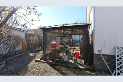 8401 Old Stage Road #UNIT 58, Central Point, OR 97502 - Photo 12