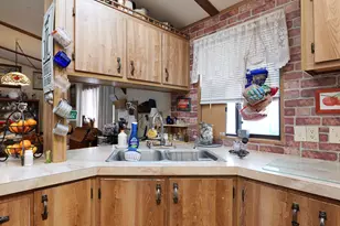 8401 Old Stage Rd, Central Point, OR 97502 - Photo 24