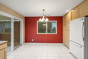 703 Summerwood Dr, Medford, OR 97504 - Photo 14