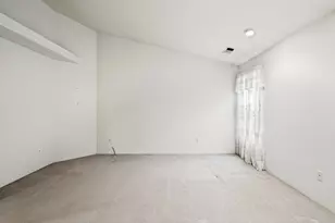 703 Summerwood Dr, Medford, OR 97504 - Photo 18