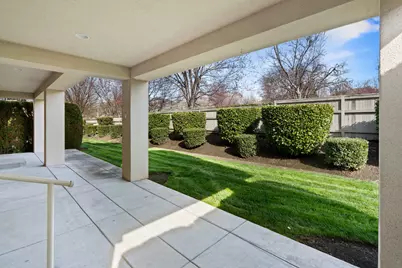 703 Summerwood Drive, Medford, OR 97504 - Photo 38