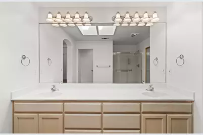 703 Summerwood Drive, Medford, OR 97504 - Photo 28