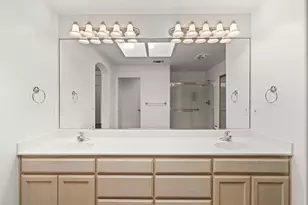 703 Summerwood Dr, Medford, OR 97504 - Photo 28