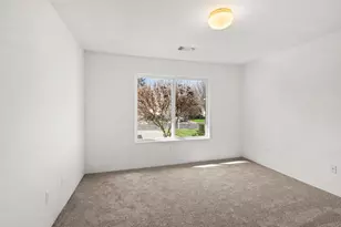 703 Summerwood Dr, Medford, OR 97504 - Photo 22