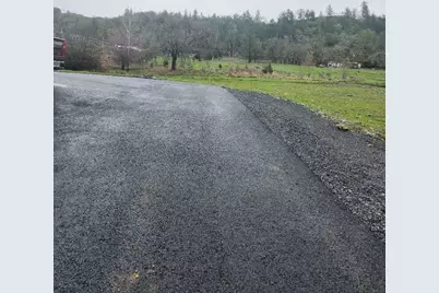 904 Broadway Street #503, Rogue River, OR 97537 - Photo 14