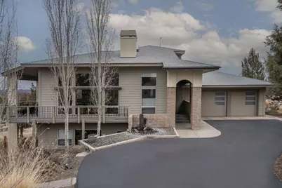 893 Highland View Loop, Redmond, OR 97756 - Photo 1