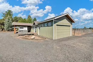 67100 Fryrear Rd, Bend, OR 97703 - Photo 26