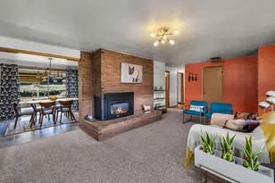 303 NW Poplar St, Madras, OR 97741 - Photo 6