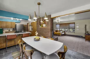 303 NW Poplar St, Madras, OR 97741 - Photo 8