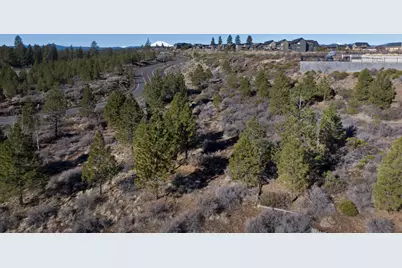 Outrider Loop #32, Bend, OR 97702 - Photo 8