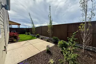 21841 SE Stromboli Ct, Bend, OR 97702 - Photo 24