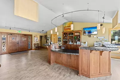 1320 N Mountain Avenue, Ashland, OR 97520 - Photo 6