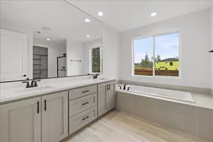 107 Butte Spgs Trl, Eagle Point, OR 97524 - Photo 30