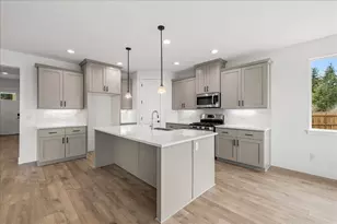 107 Butte Spgs Trl, Eagle Point, OR 97524 - Photo 20