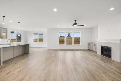 107 Butte Springs Trail #469, Eagle Point, OR 97524 - Photo 14