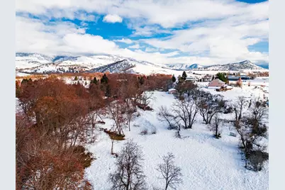 141 Majestic Lane, Ashland, OR 97520 - Photo 1