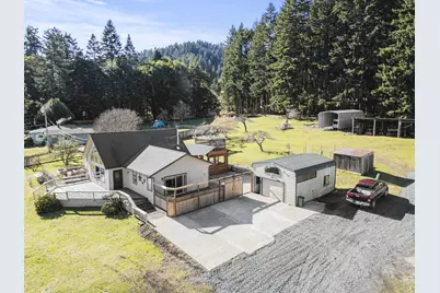 889 H Avenue, Powers, OR 97466 - Photo 2