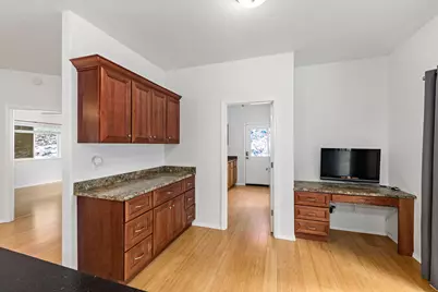 10523 Lower River Road, Grants Pass, OR 97526 - Photo 14