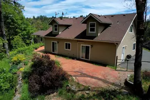 10523 Lower River Rd, Grants Pass, OR 97526 - Photo 2
