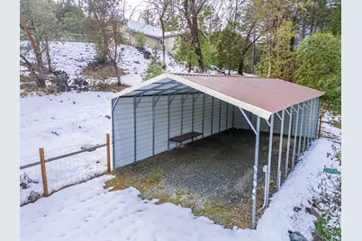 10523 Lower River Road, Grants Pass, OR 97526 - Photo 46