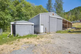 10517 Lower River Rd, Grants Pass, OR 97526 - Photo 6