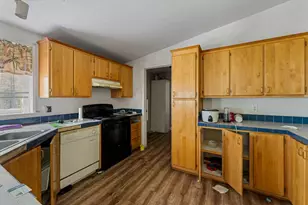 10517 Lower River Rd, Grants Pass, OR 97526 - Photo 16
