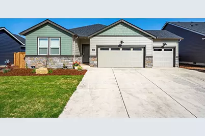 1928 Hannah Lane, Medford, OR 97504 - Photo 1