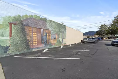 206 NE 7th Street, Grants Pass, OR 97526 - Photo 30