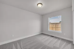 51779 Morning Pne Dr, La Pine, OR 97739 - Photo 16